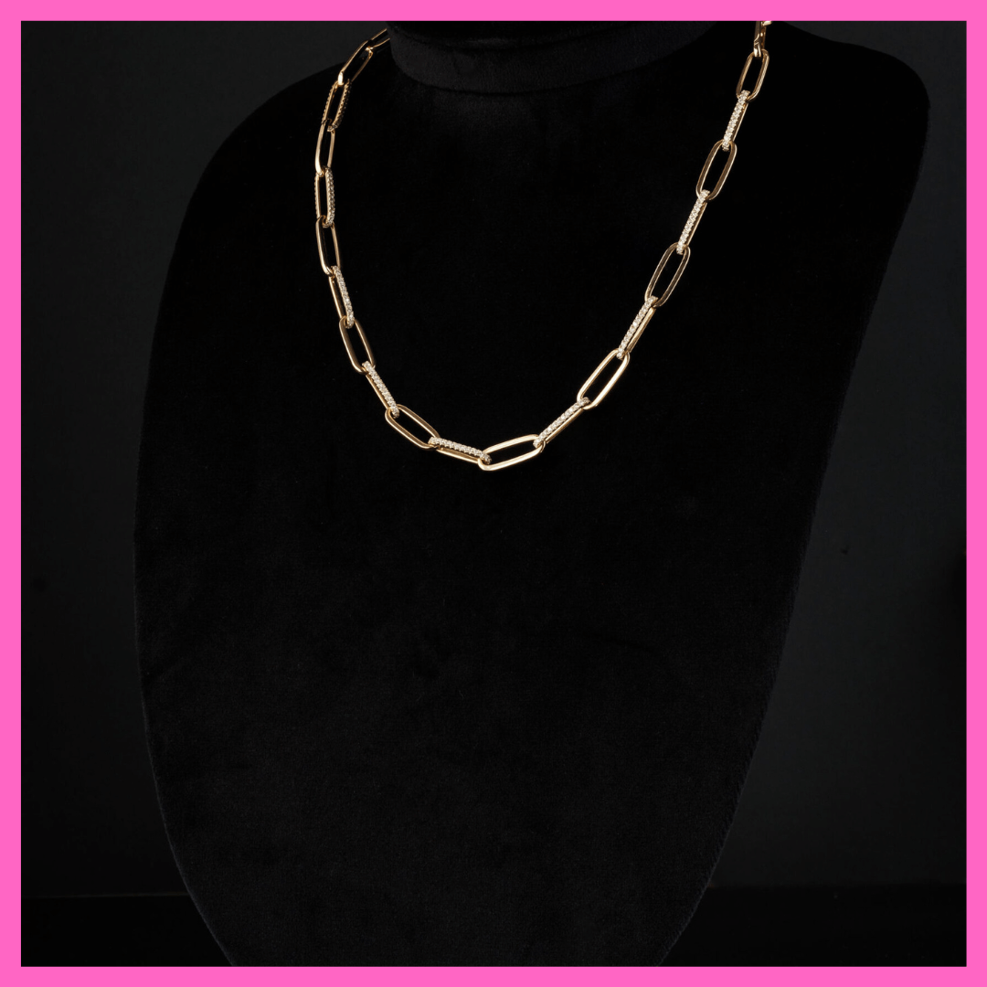 18ct Yellow Gold Diamond Paperclip Necklace